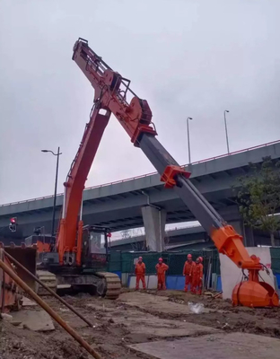 Flèche longue portée d'excavatrice de pompe à béton à flèche télescopique à trois sections pour CAT Hitachi Kobelco