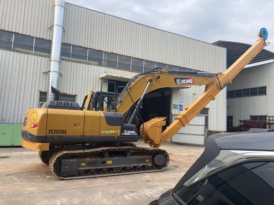 Excavateur télescopique hautement efficace et durable à deux sections pour chat Komatsu Kato