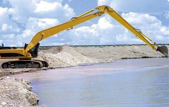 Excavateur à longue portée de 35 m Q355B pour Komatsu Kato