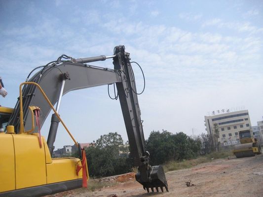 CAT323 bras coulissant de l'excavatrice 23T pour l'ingénierie des conduites d'eaux usées Q355B Longue durée de vie
