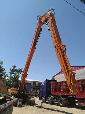 Excavateur multifonctionnel à bras de démontage en trois étapes CAT325 pour le concassage précis de Q355B