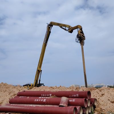 Accrochage professionnel de l'excavateur pour conduire la pile  √ Structure optimisée pour le travail en pile profonde Faible coût d'entretien